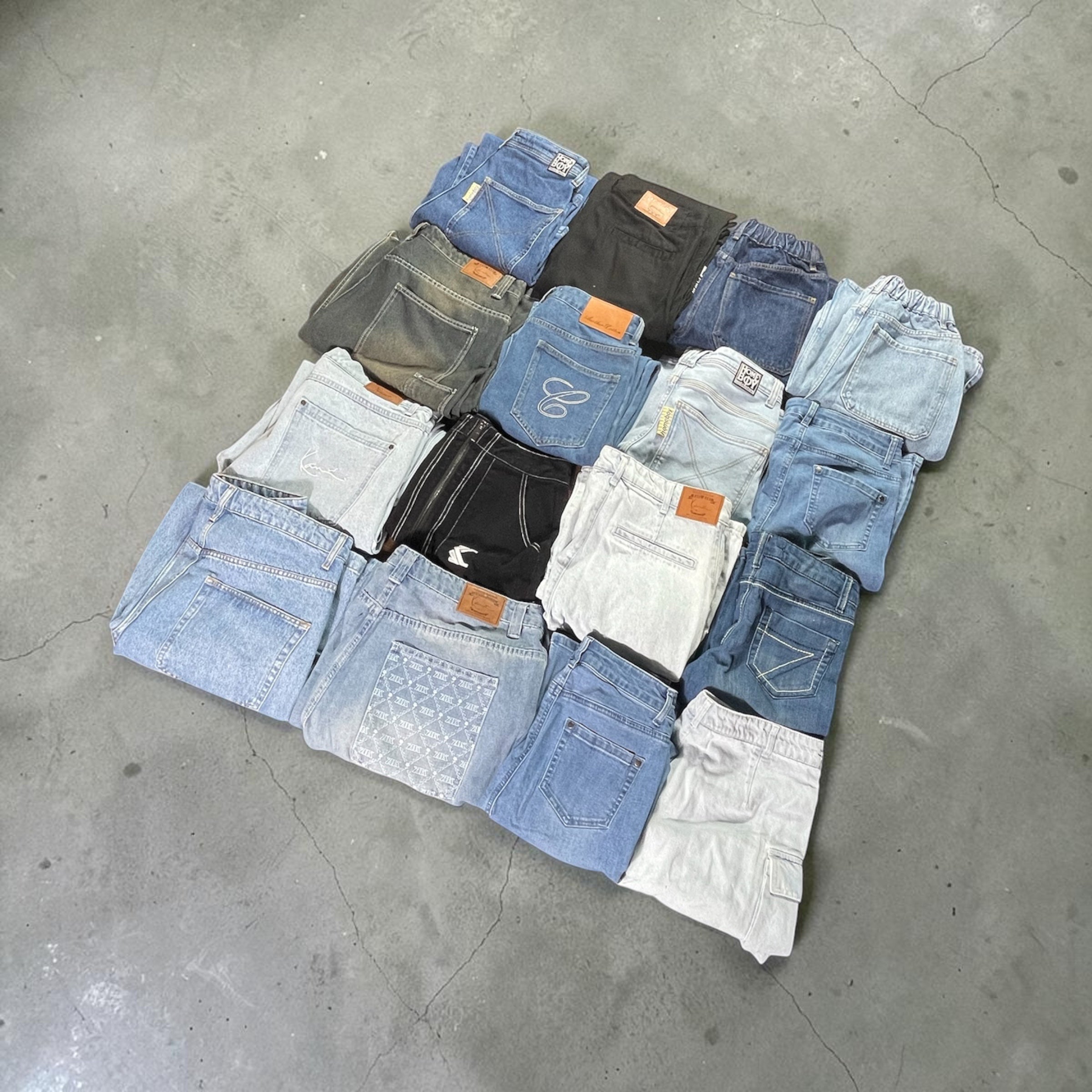 Jeans & Röcke