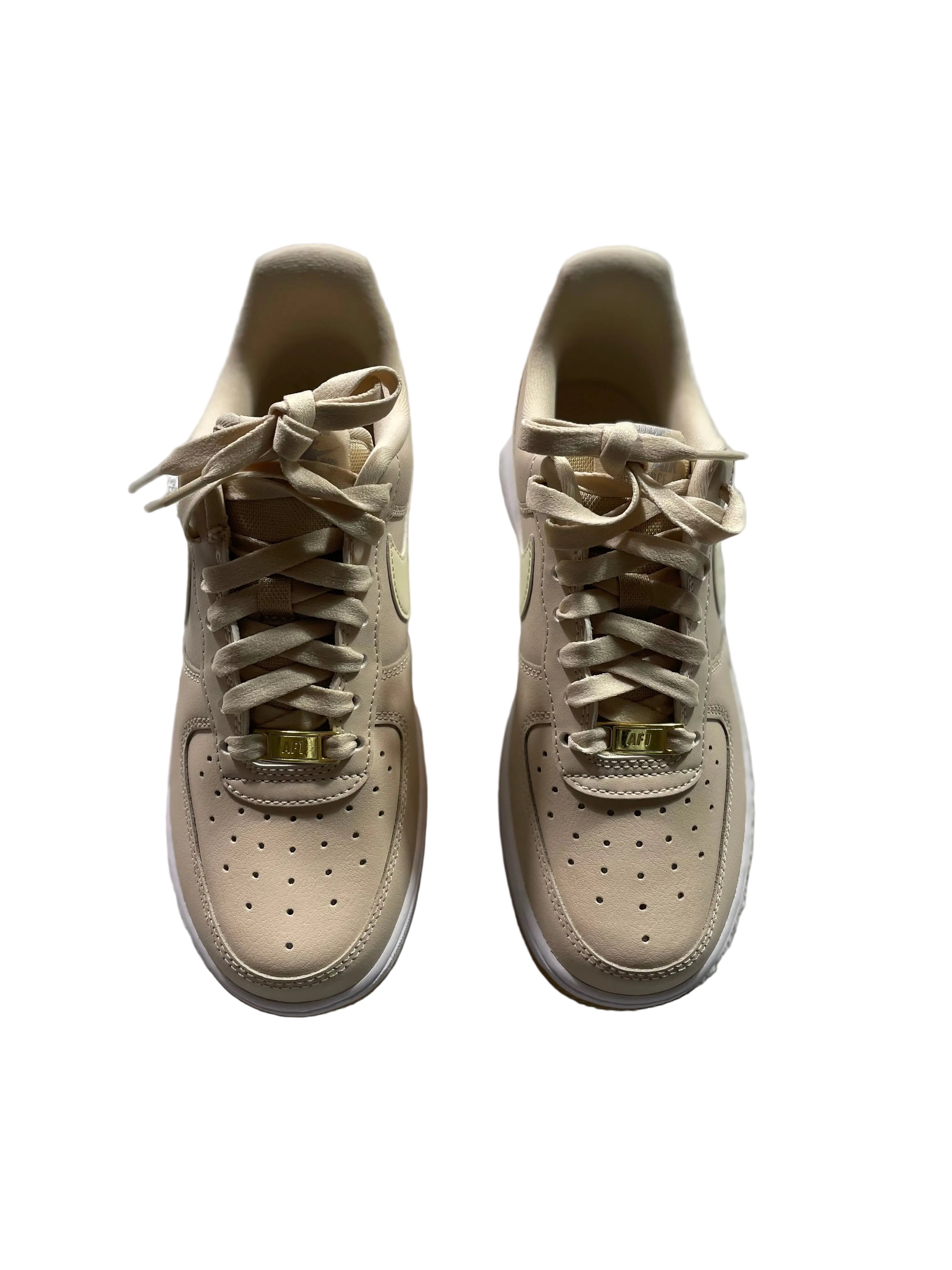 Nike Air Force 1 Damen / Beige /37.5 / Neu mit Etikett