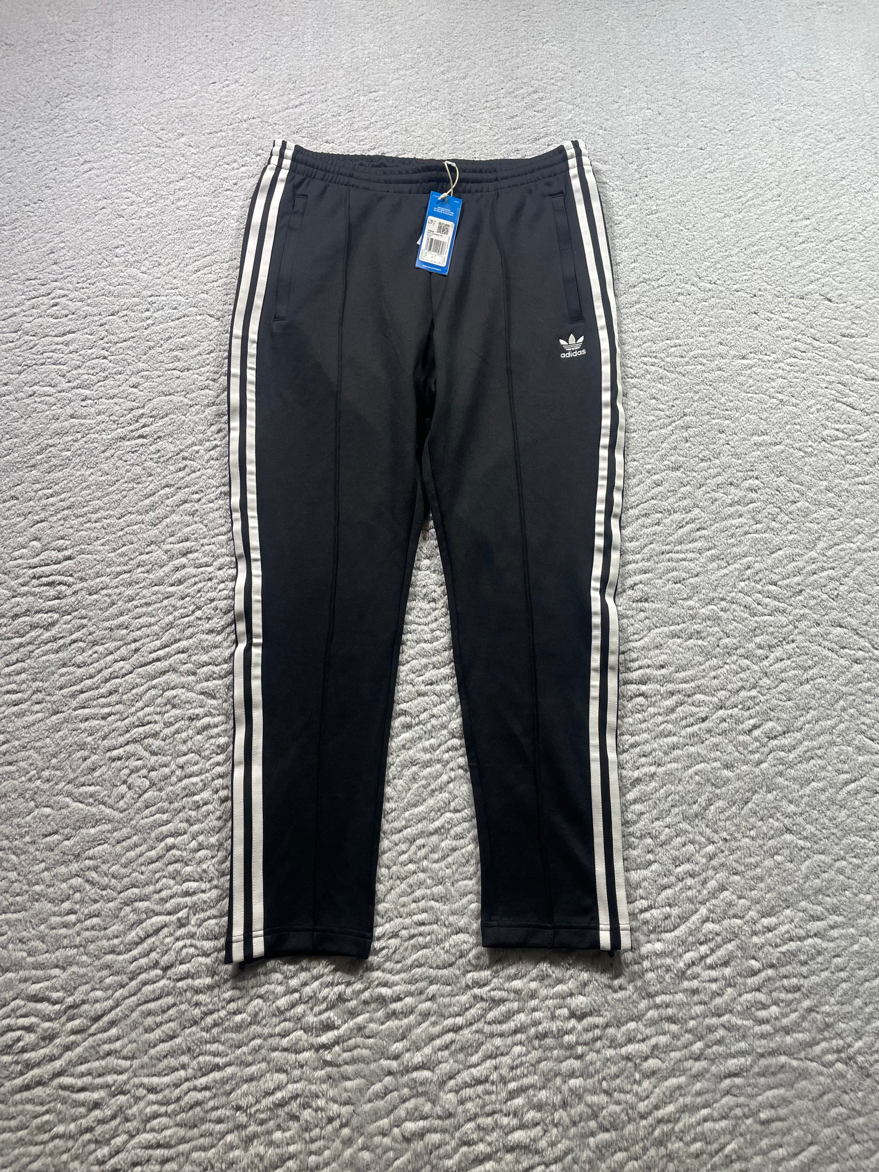 Adidas SST Classic TP / Schwarz / Neu mit Etikett